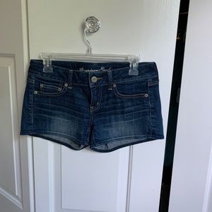 American Eagle Short